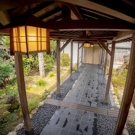 Onsen & Garden -Asante Inn- Hakone Exterior photo