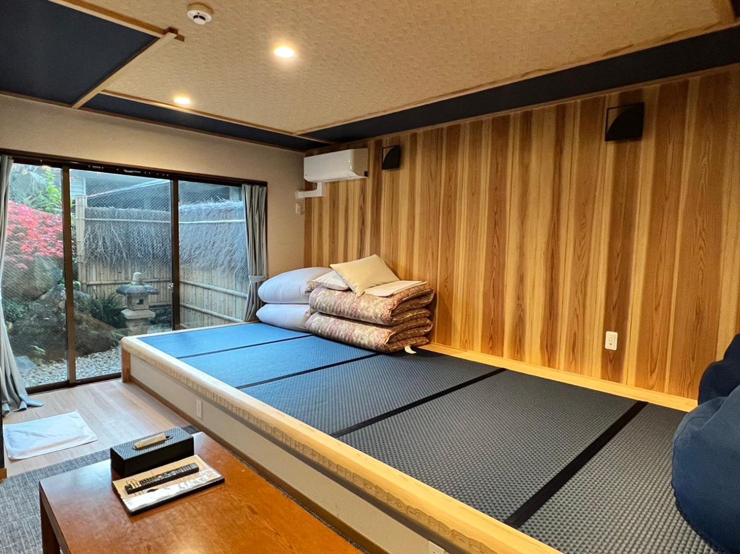 Onsen & Garden -Asante Inn- Hakone Exterior photo