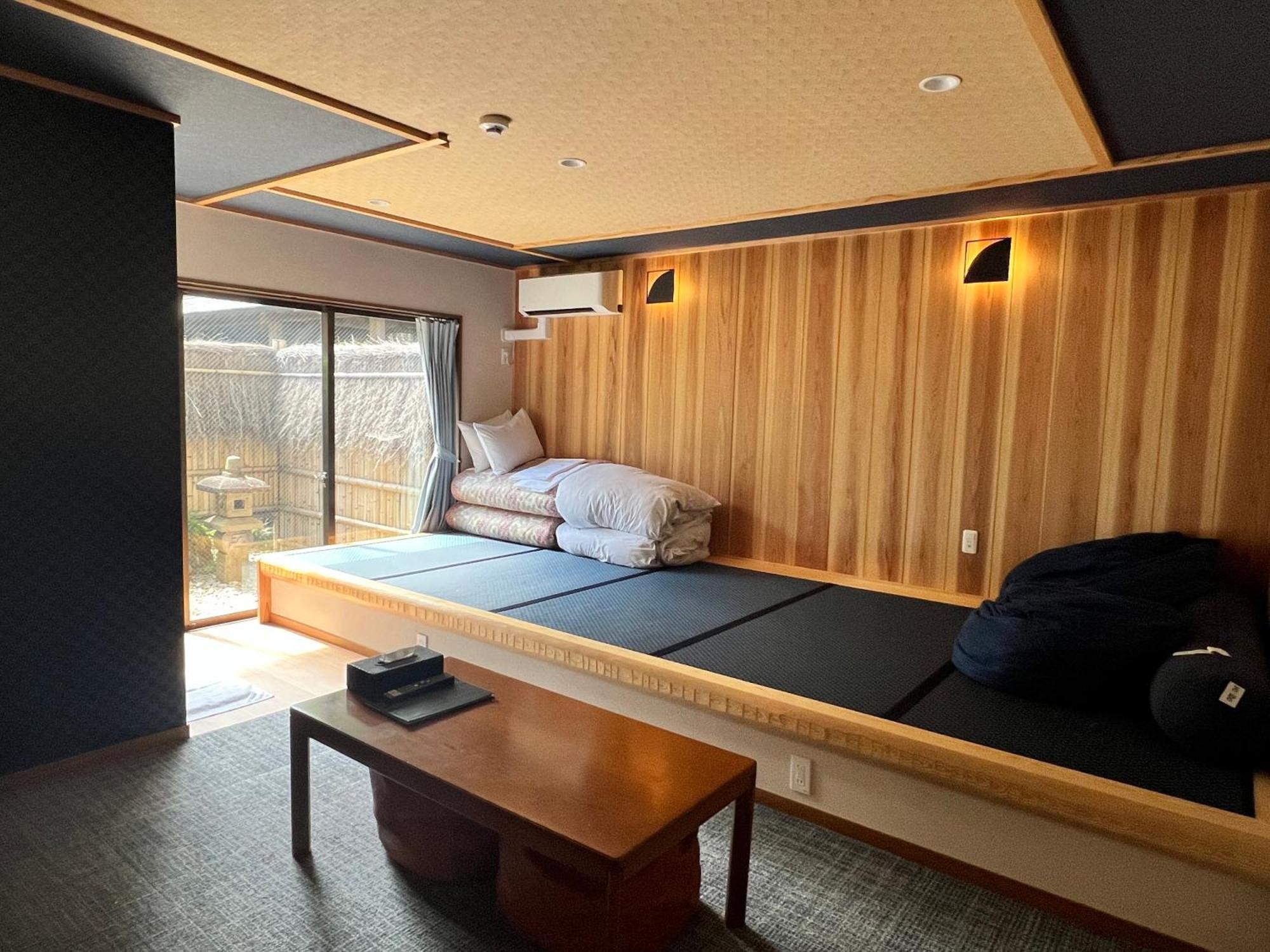 Onsen & Garden -Asante Inn- Hakone Exterior photo